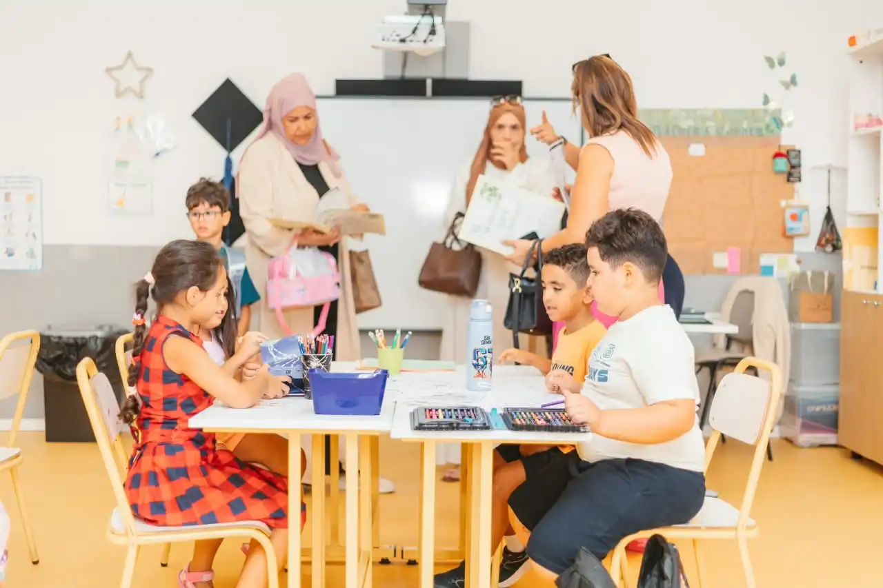 OXFORD INTERNATIONAL SCHOOL OF TUNIS